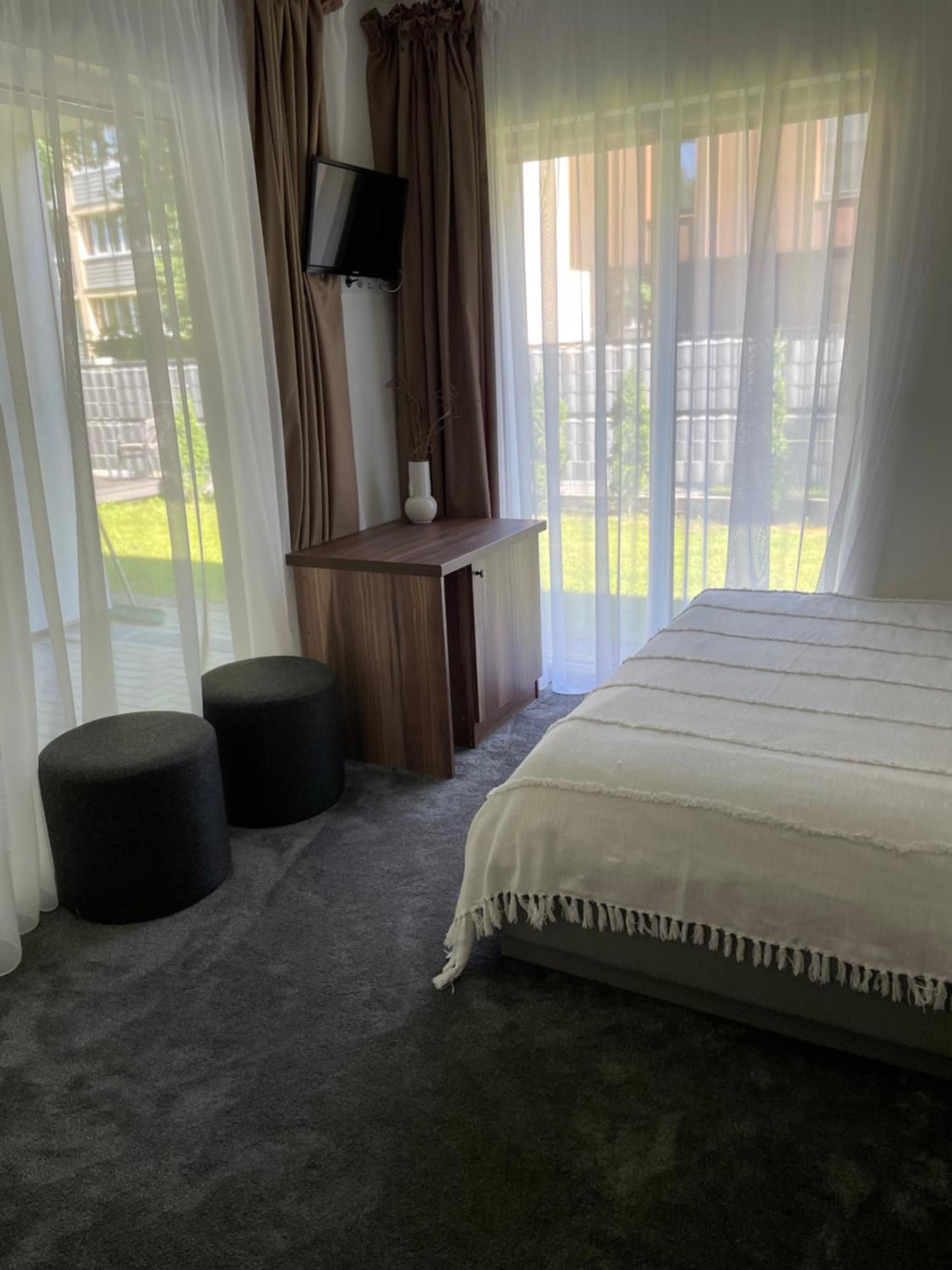 Izabeles Apartamentai Palanga Kültér fotó