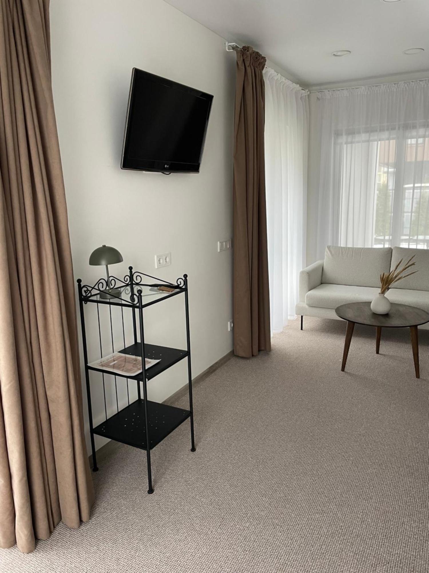 Izabeles Apartamentai Palanga Kültér fotó