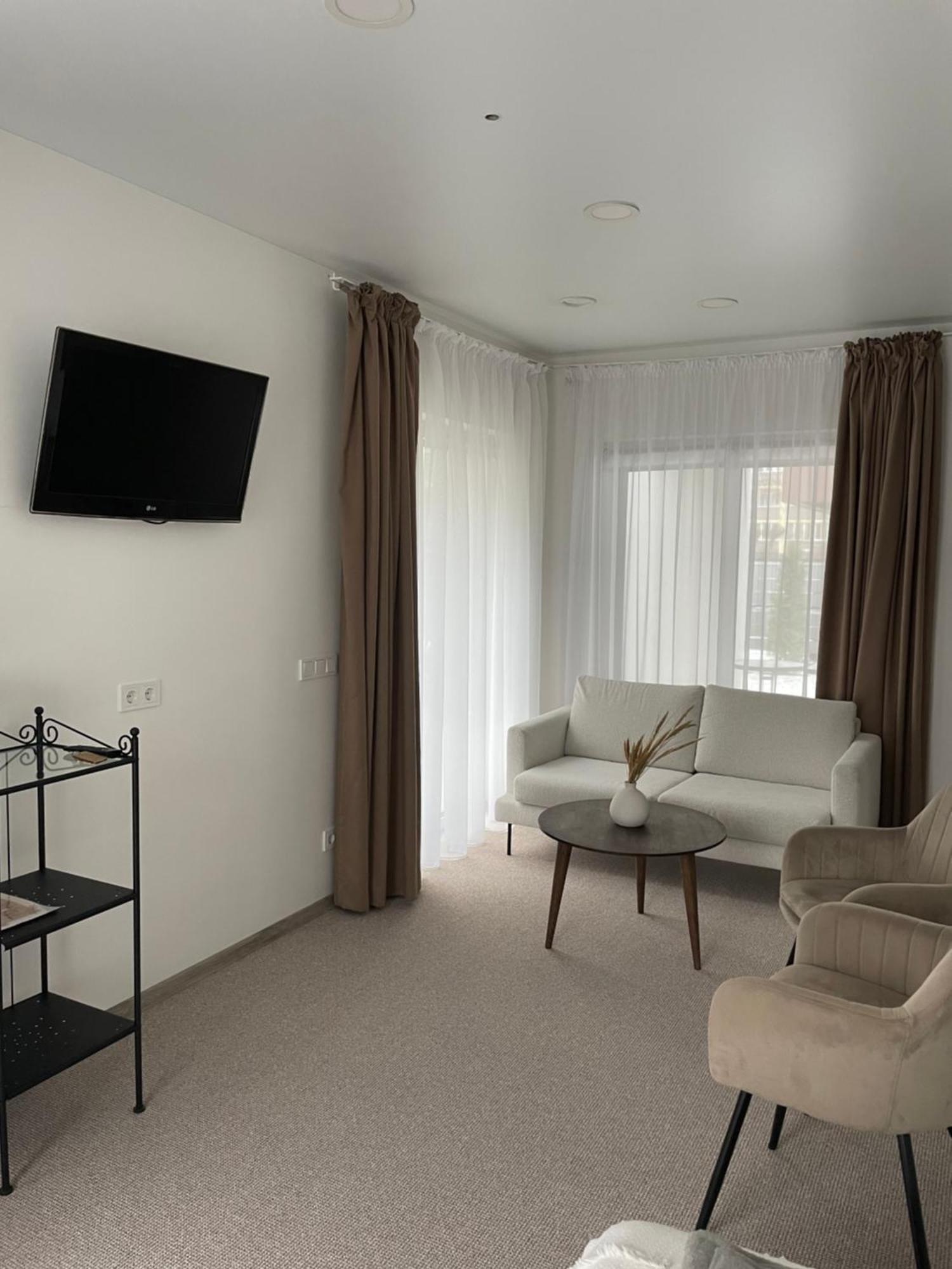 Izabeles Apartamentai Palanga Kültér fotó