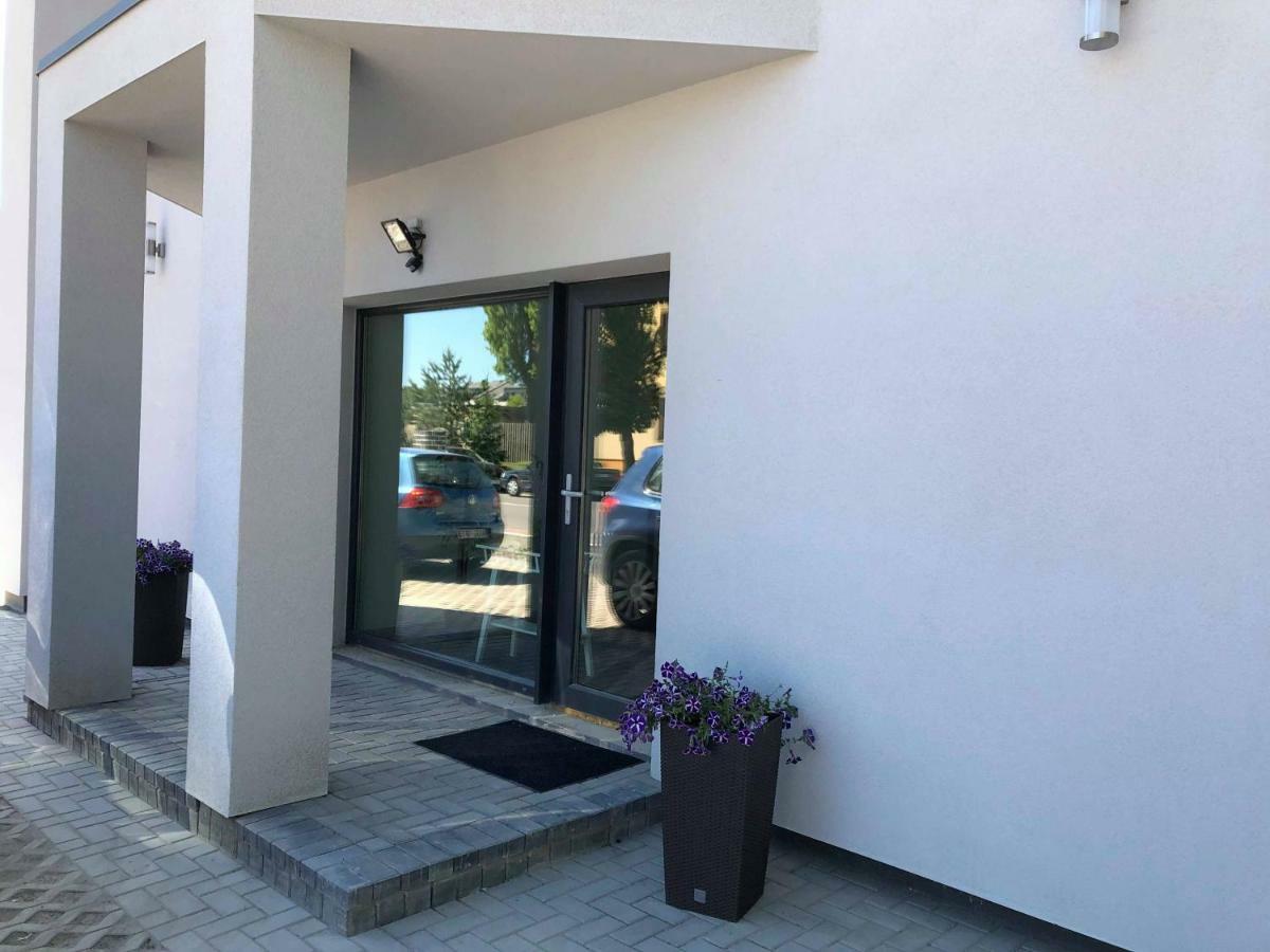 Izabeles Apartamentai Palanga Kültér fotó